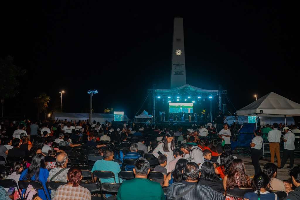 The main stage in the city square Main stage at night during Invasion of Hope Chetumal in the central square of Chetumal, Mexico